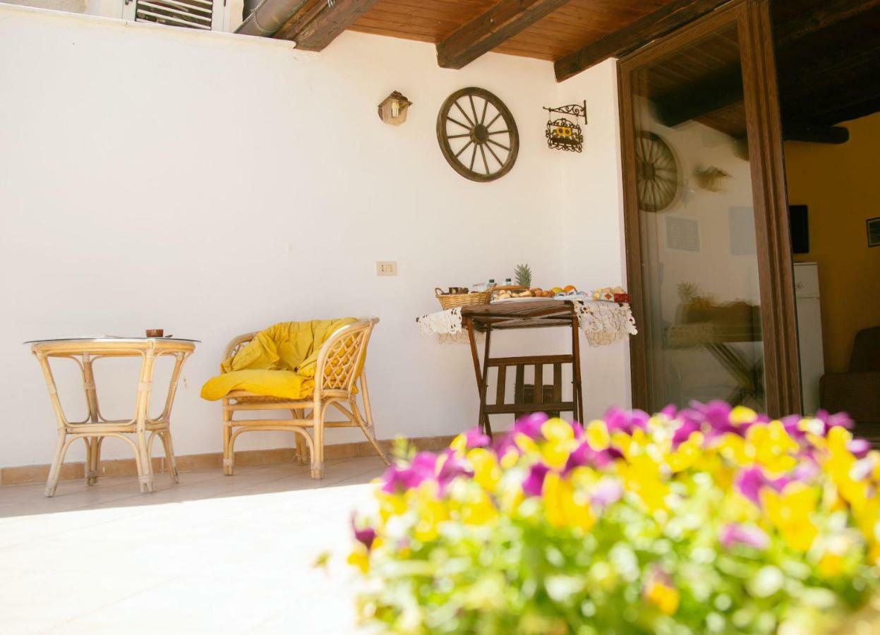 B&B Il Girasole Balestrate Exterior foto